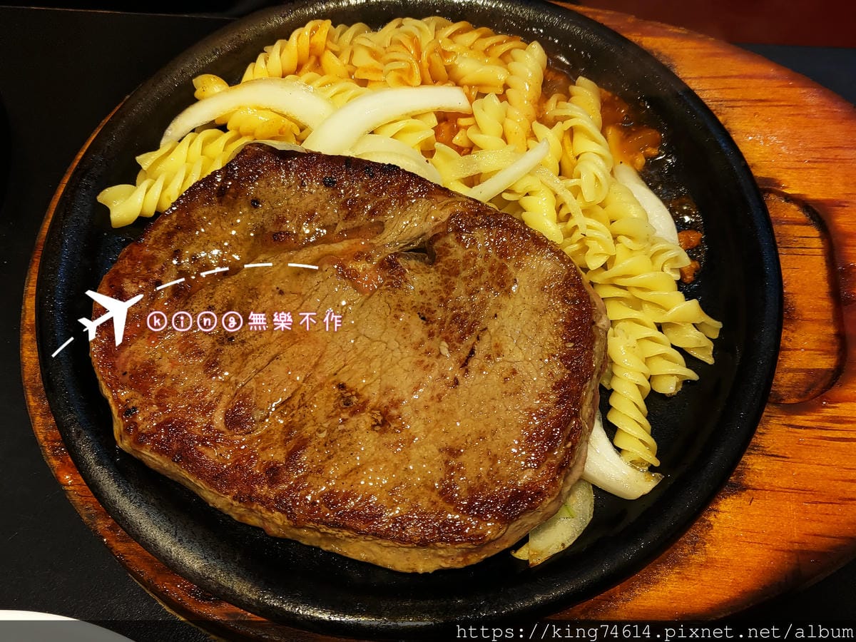 ［桃園 美食］［排餐］平價吃到飽首選-我家牛排