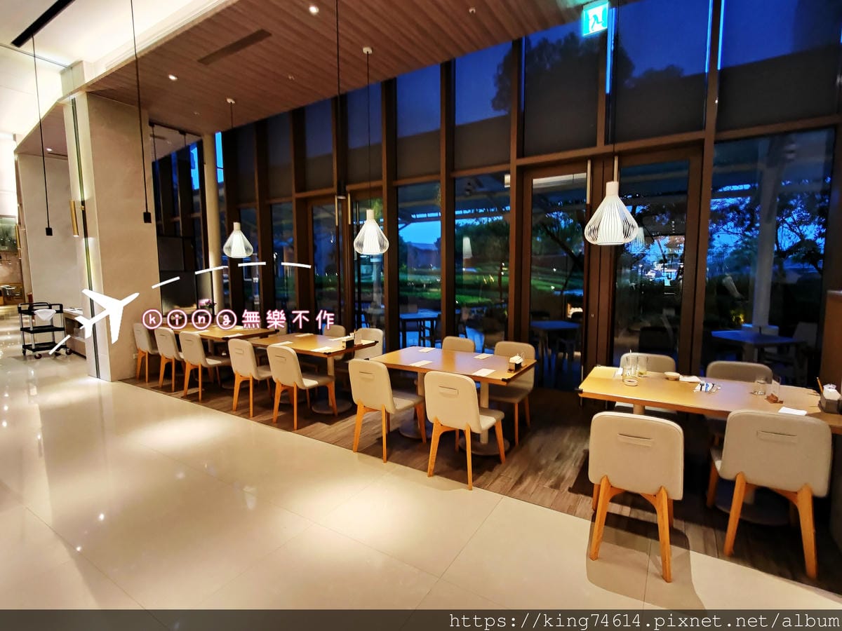 ［龍潭 美食］［西餐］［名人堂花園大飯店］安打西餐廳