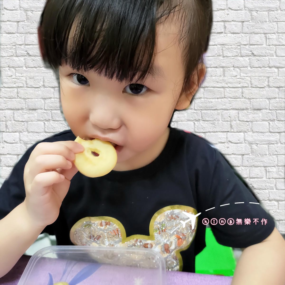 ［開箱］［團購美食］霧台神山小米甜甜圈 | 外酥內Q彈一秒被圈粉