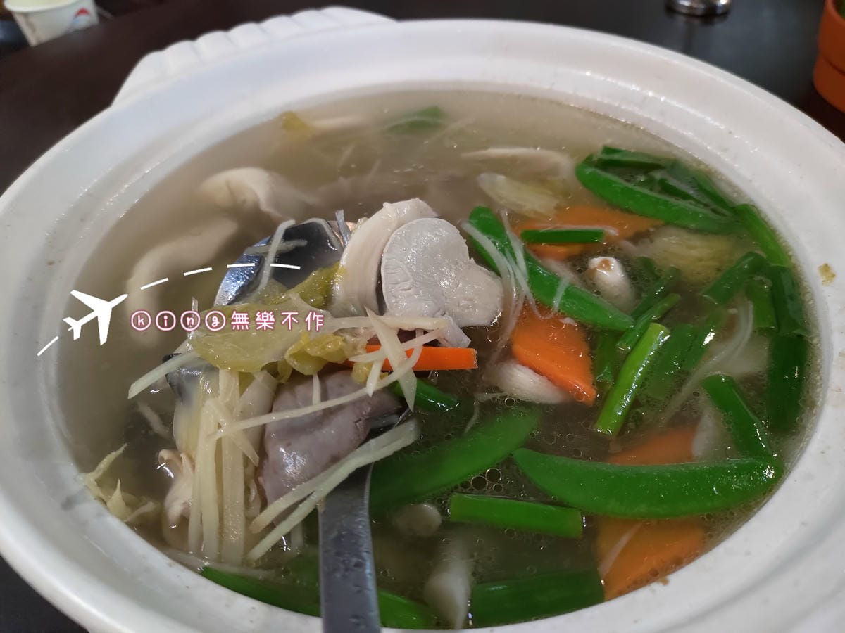 ［新北 美食］水甜食坊 | 近林口發電廠 | 油油亮亮烤全雞