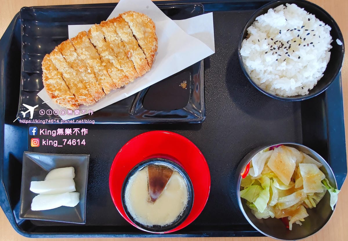 【桃園 美食】竹圍 鰻天下 | 活鰻現殺現烤鰻魚飯 | 手工去刺的無刺鰻魚👍 | 適合大人小孩老人😋😋