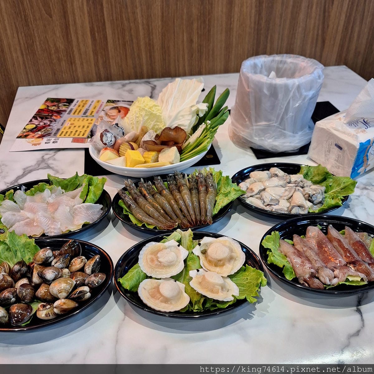 〔新莊 美食〕韓哥哥石頭火鍋｜平日最低$369｜蔬菜、肉品、