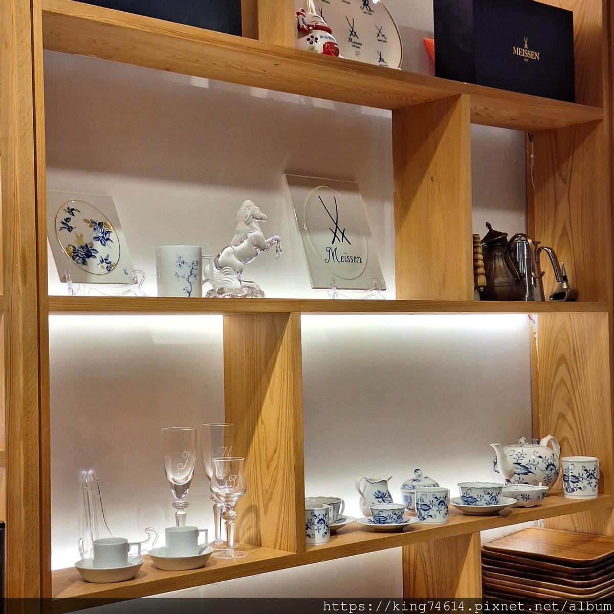 〔台北 美食〕波赫士領地精品咖啡館（明水店）｜品味工業風下的