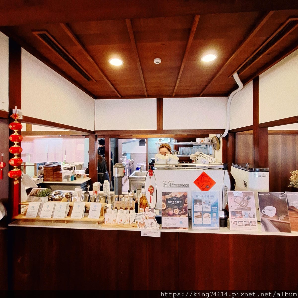 〔桃園 美食〕成真咖啡（桃園藝文町店）｜🍓草莓季節限定來襲｜