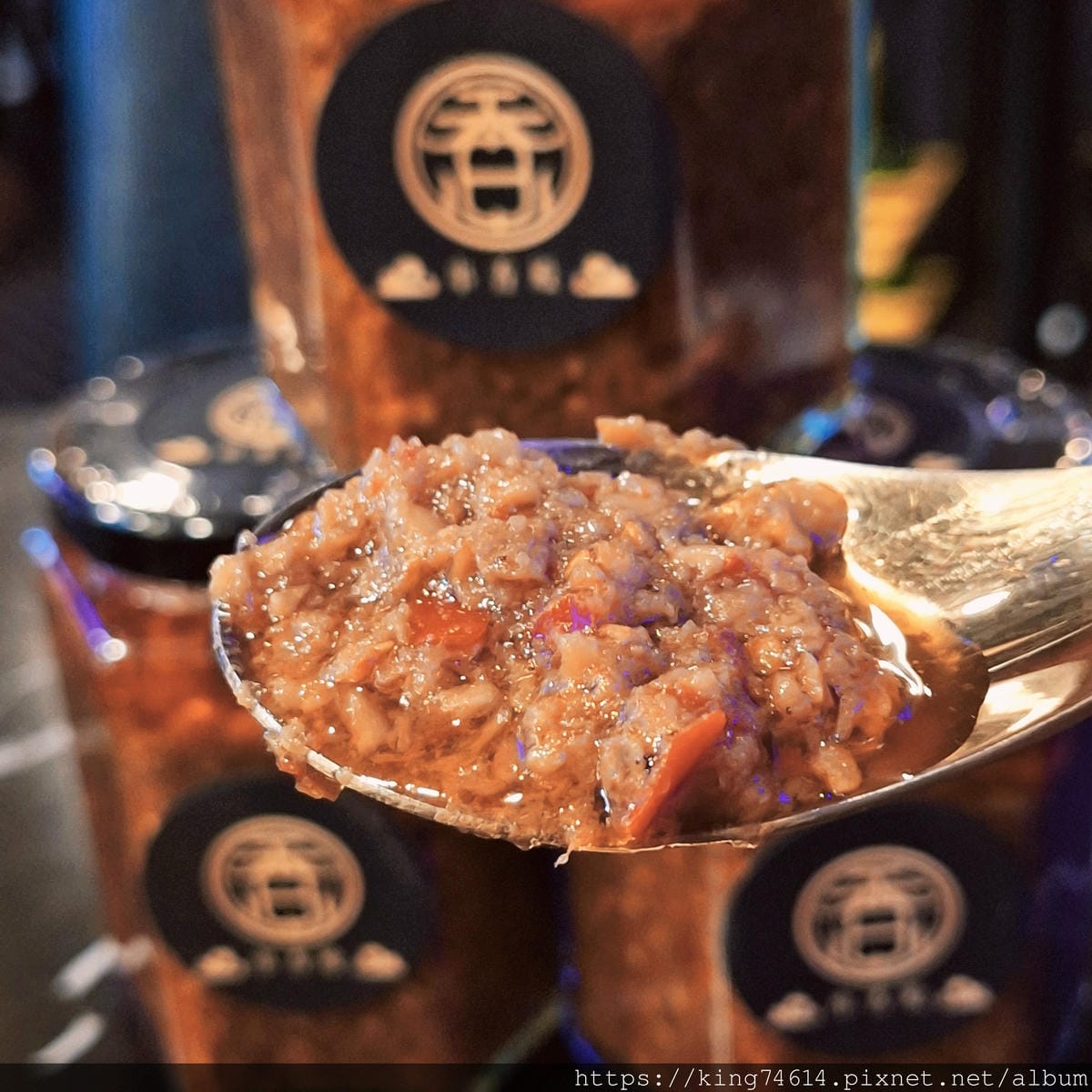 〔台北 美食〕串香殿|超欠吃炭火串燒,聚餐小酌首選!🍢 〔台北 美食〕串香殿|超欠吃炭火串燒,聚餐小酌首選!🍢