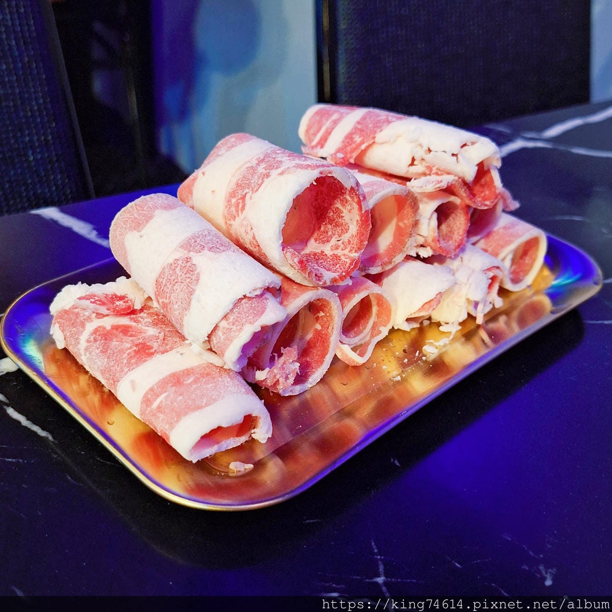〔台北 美食〕串香殿|超欠吃炭火串燒,聚餐小酌首選!🍢 〔台北 美食〕串香殿|超欠吃炭火串燒,聚餐小酌首選!🍢