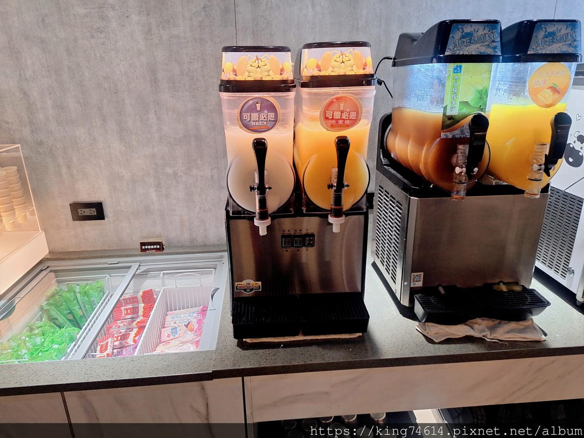 〔桃園 美食〕我家牛排南崁店｜排餐+自助百匯品項多無限放題｜