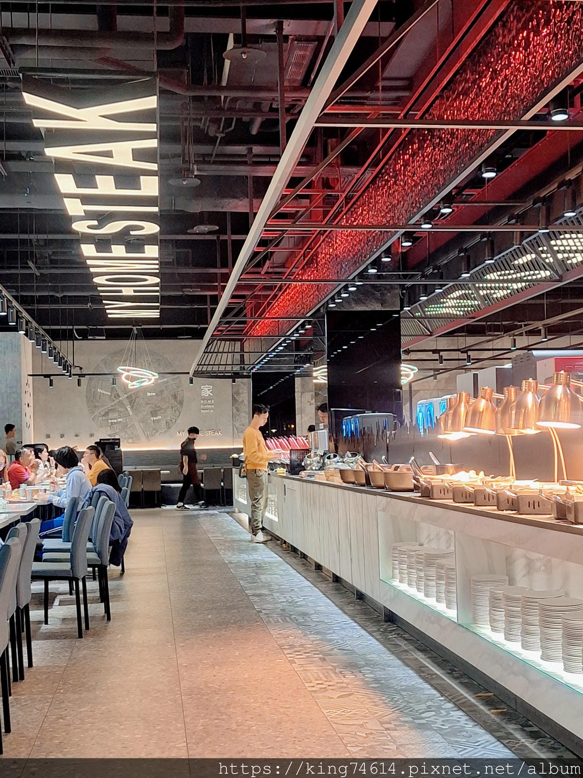 〔桃園 美食〕我家牛排南崁店｜排餐+自助百匯品項多無限放題｜