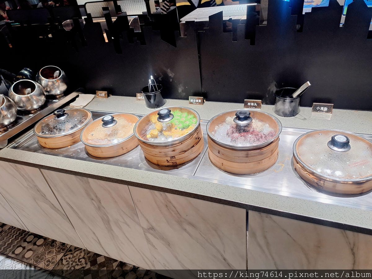 〔桃園 美食〕我家牛排南崁店｜排餐+自助百匯品項多無限放題｜