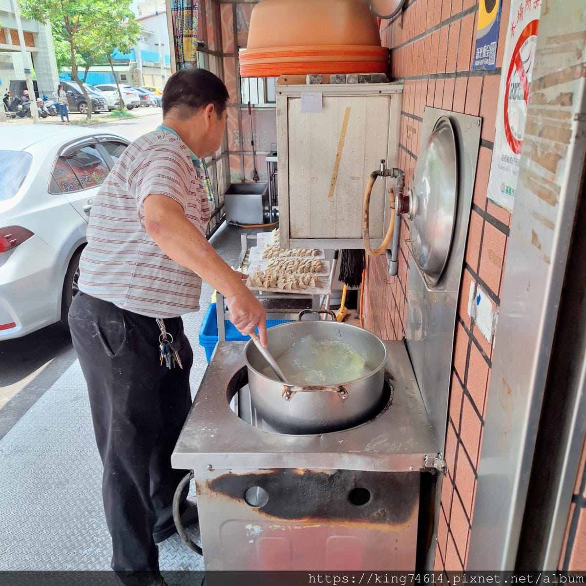 〔基隆 美食〕春興水餃店｜隱藏版老字號小吃｜韭菜水餃飽滿爆汁