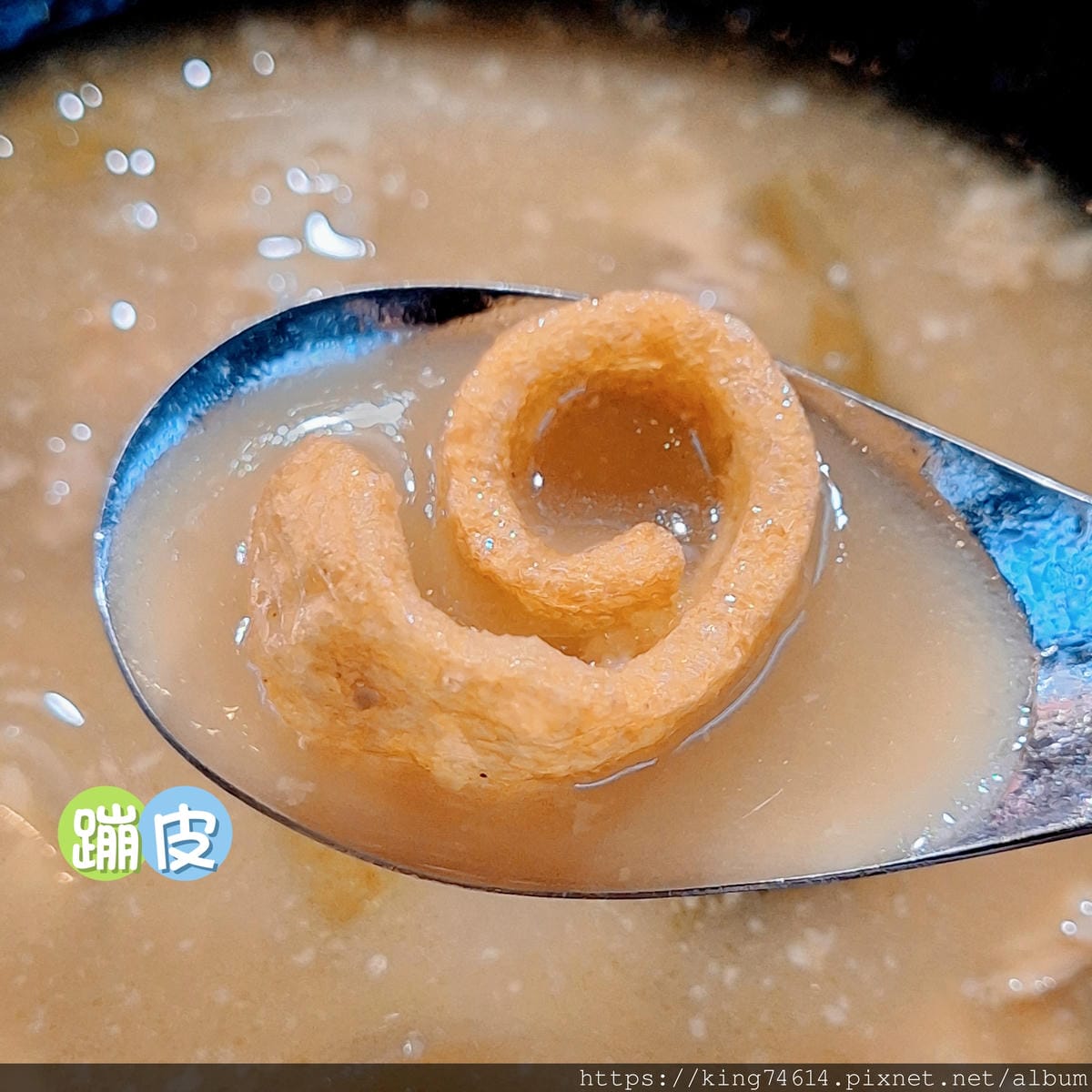〔桃園 美食〕泰狠｜泰式小台味火山排骨湯｜個人份也能爽爽啃！