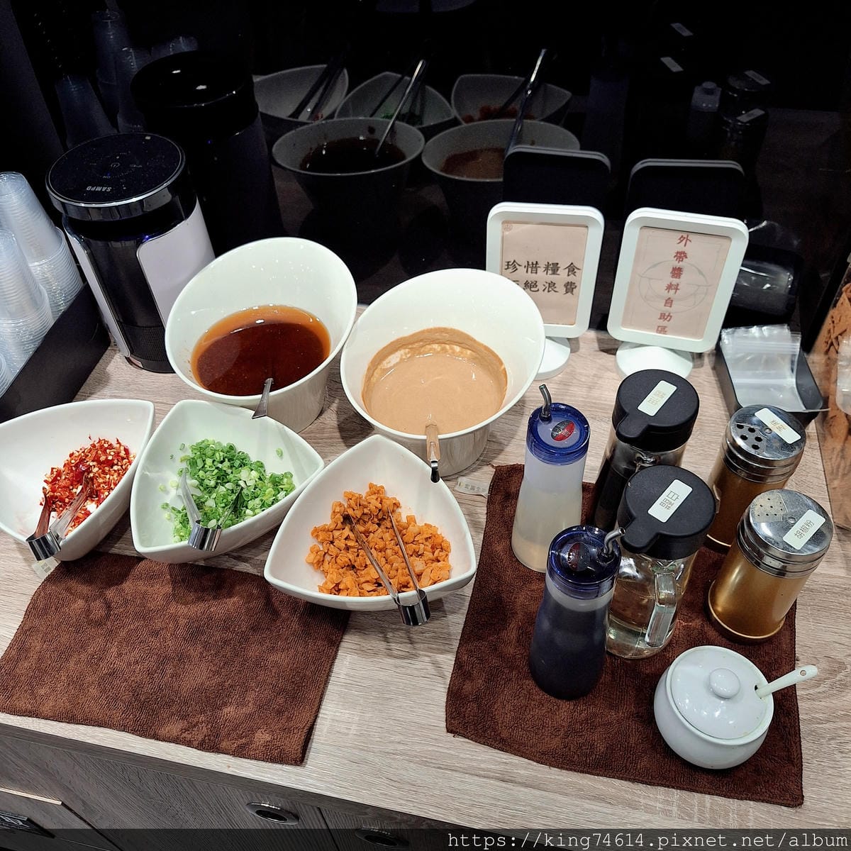 〔林口 美食〕蹭秤麻辣燙|長庚附近高CP麻辣燙!湯乾任選、飲 〔林口 美食〕蹭秤麻辣燙|長庚附近高CP麻辣燙!湯乾任選、飲