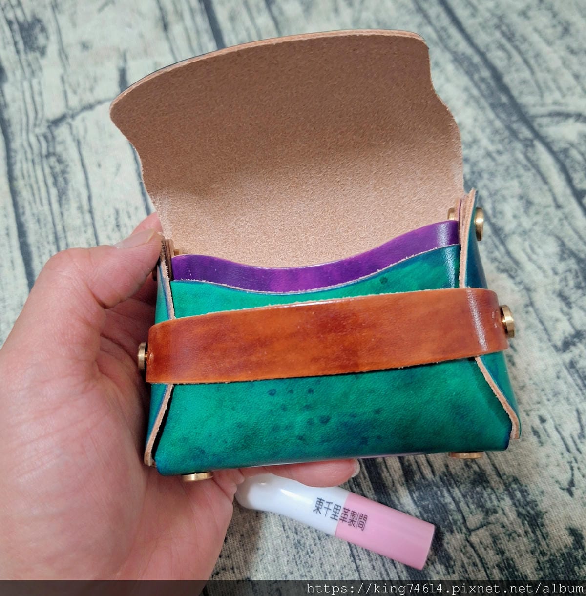 〔手作 DIY〕東千里革製間|用雙手染出屬於你的皮革故事 〔手作 DIY〕東千里革製間|用雙手染出屬於你的皮革故事