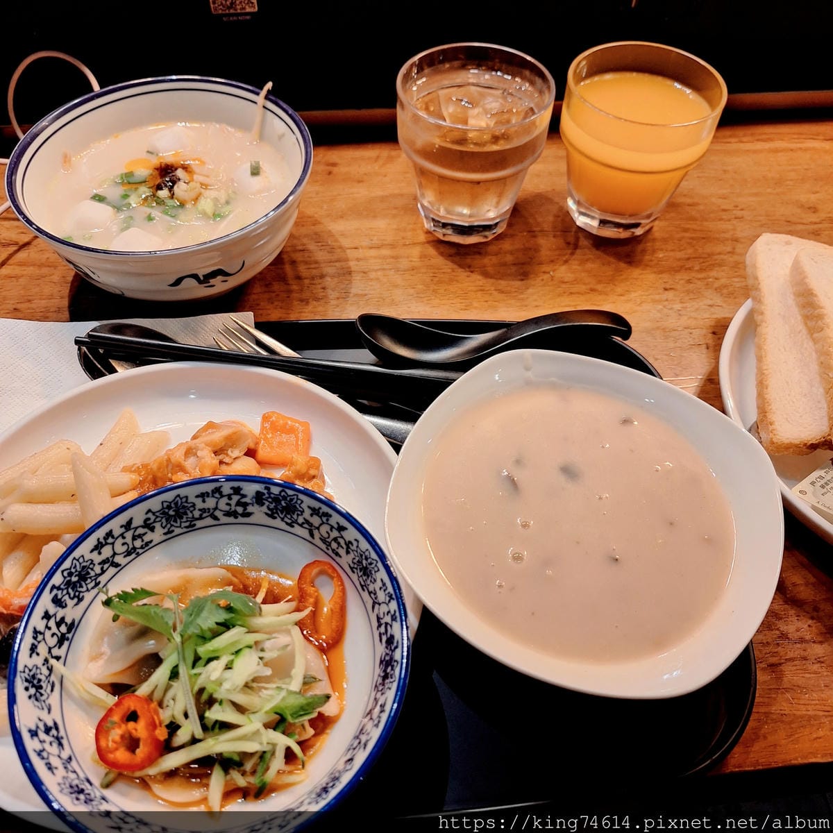 〔香港 開箱〕PLAZA PREMIUM LOUNGE 環亞