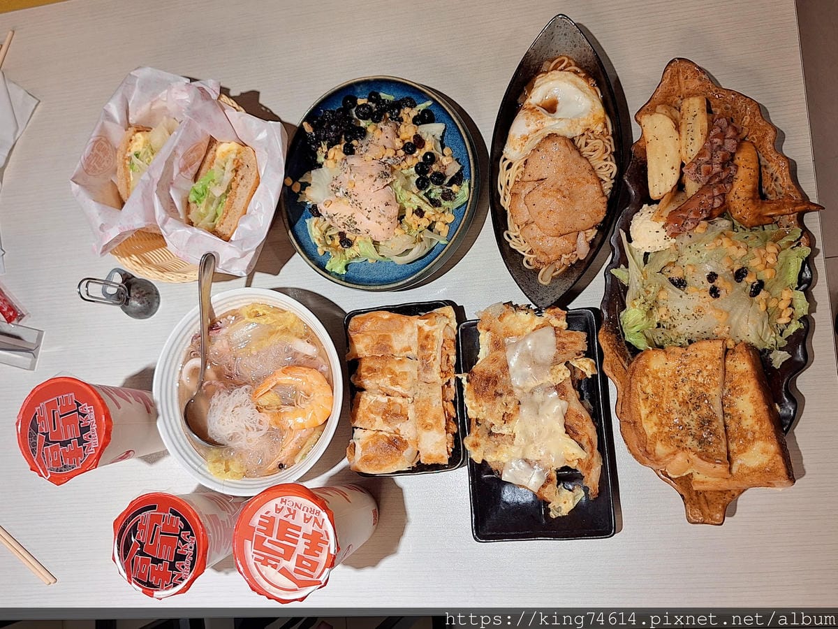 〔台北 美食〕拿靠早午餐|爆汁鐵板麵、舒肥雞沙拉超療癒!一週 〔台北 美食〕拿靠早午餐|爆汁鐵板麵、舒肥雞沙拉超療癒!一週