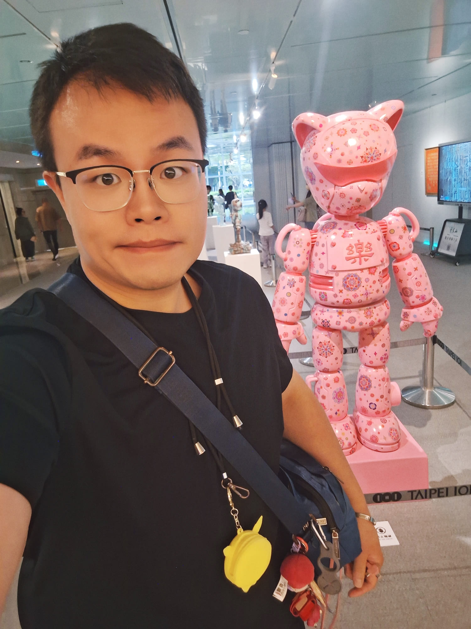 〔台北 藝文〕2026台北101必看展!方文山AI數位藝術宇宙展好看嗎?沉浸體驗開箱 - 第10張圖 〔台北 藝文〕2026台北101必看展!方文山AI數位藝術宇宙展好看嗎?沉浸體驗開箱