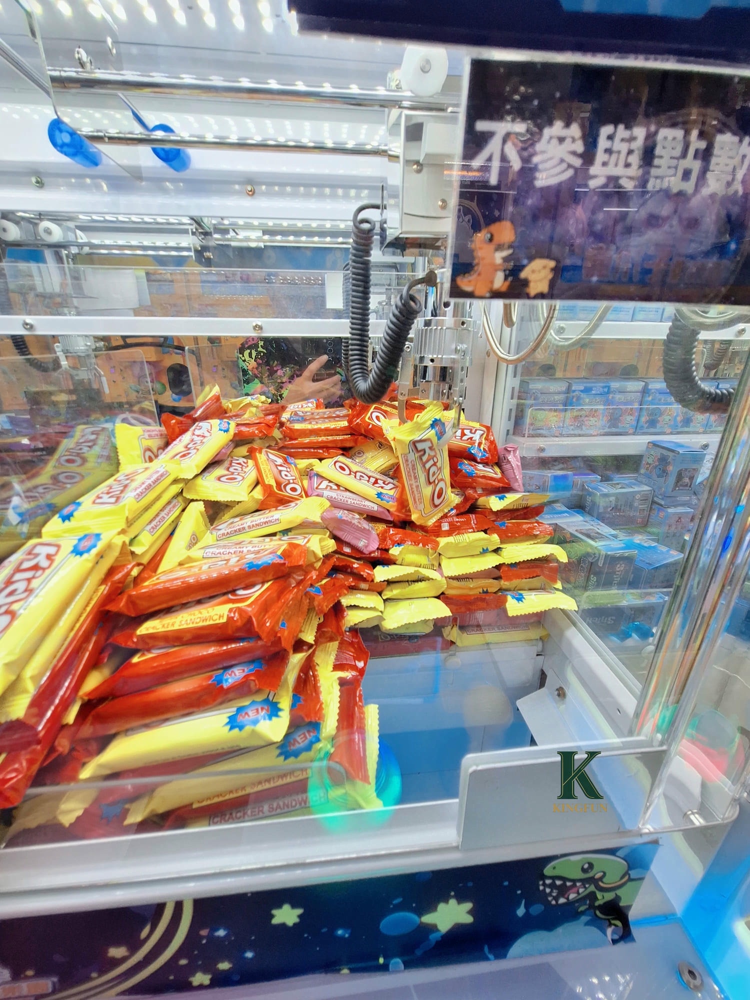 〔台北 體驗〕瘋爪子娃娃機親子樂園（廣權旗艦店）｜真的好夾嗎？我直接滿袋回家